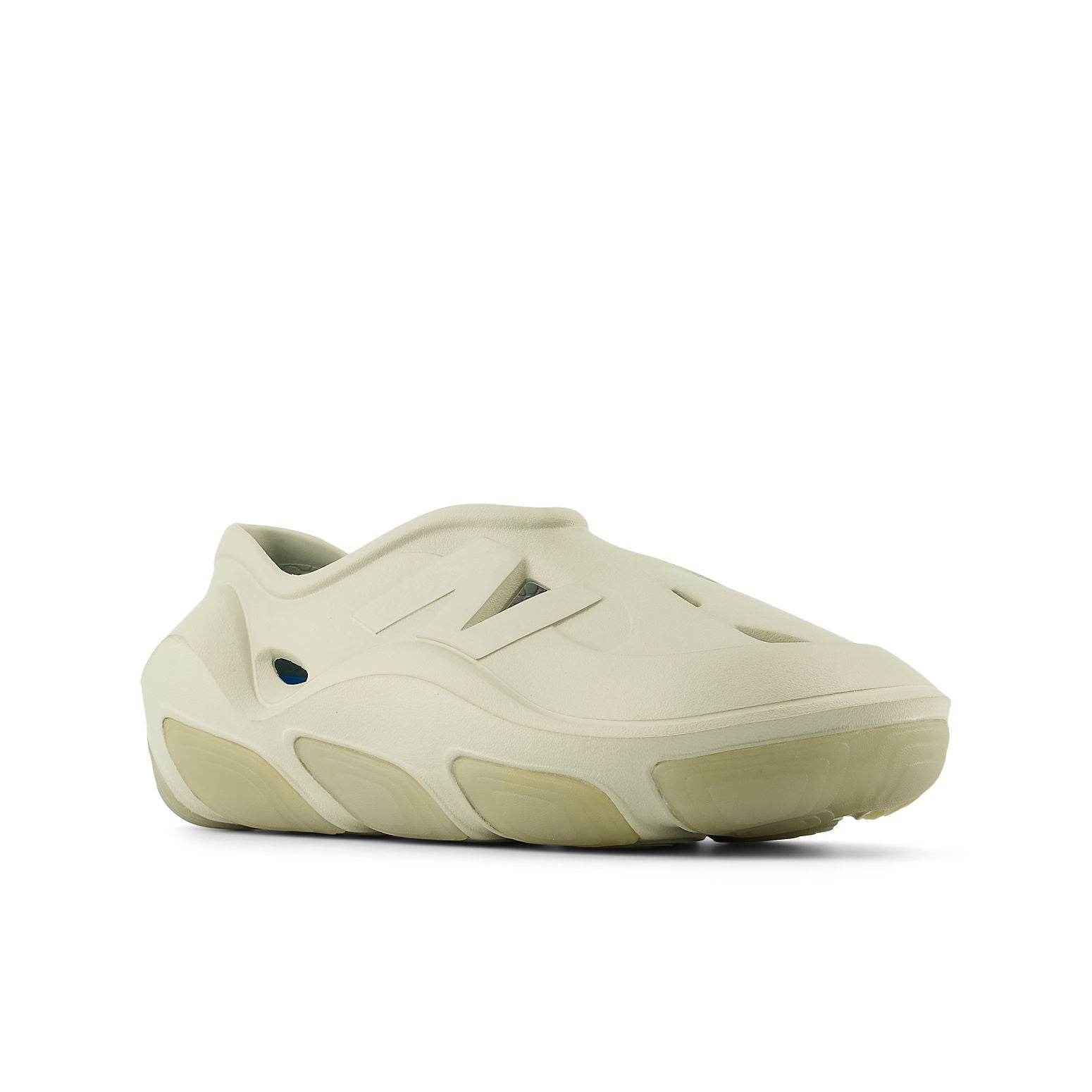 e5f4d3125cc3363ead8a2d17d546408a9a5572b4